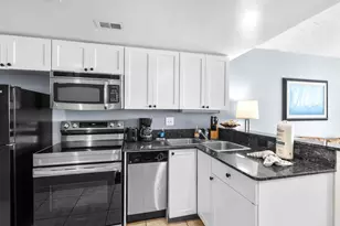 107 S Ocean Blvd, Myrtle Beach, SC 29577 - Photo 18