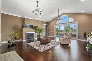 2618 Riverside Dr, Myrtle Beach, SC 29579 - Photo 4