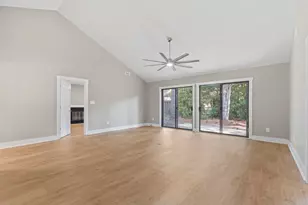 105 Moss Cir, Conway, SC 29526 - Photo 6