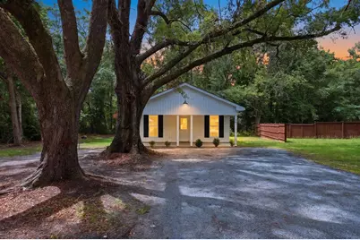 901 Lakeside Dr., Georgetown, SC 29440 - Photo 1