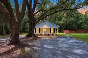 901 Lakeside Dr, Georgetown, SC 29440 - Photo 1