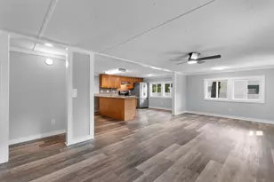 614 Lesia Ln, Conway, SC 29527 - Photo 4