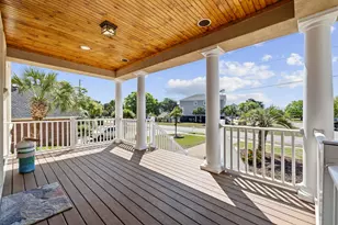 701 Hillside Ave N, North Myrtle Beach, SC 29582 - Photo 2