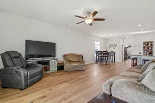 1100 Saltgrass Way, Myrtle Beach, SC 29588 - Photo 2