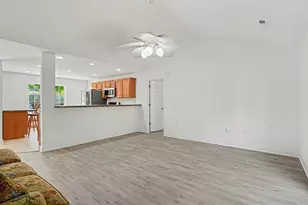 2007 Phoenix Dr, Conway, SC 29526 - Photo 2