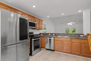 2007 Phoenix Dr, Conway, SC 29526 - Photo 6