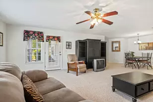 4657 Fringetree Dr, Murrells Inlet, SC 29576 - Photo 6