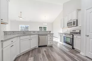 65 Bennington Ct, Georgetown, SC 29440 - Photo 10