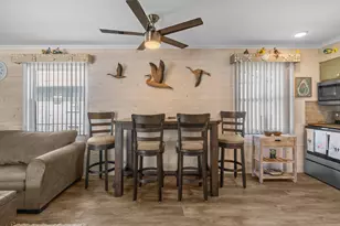 200 S Ocean Blvd, North Myrtle Beach, SC 29582 - Photo 4