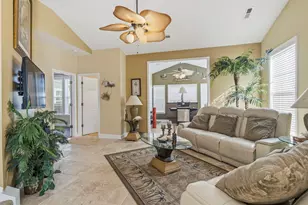 6172 Catalina Dr, North Myrtle Beach, SC 29582 - Photo 4