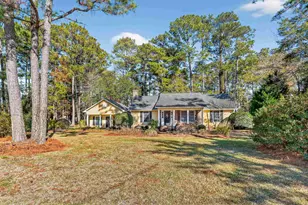 297 Linden Cir, Pawleys Island, SC 29585 - Photo 2