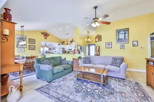 893 Castlewood Dr, Conway, SC 29526 - Photo 2