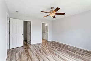 300 Country Manor Dr, Conway, SC 29526 - Photo 26