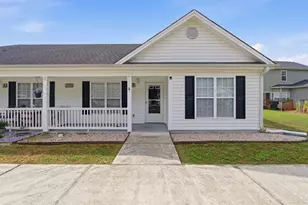 300 Country Manor Dr, Conway, SC 29526 - Photo 2