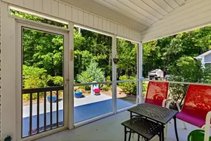 200 Country Manor Dr, Conway, SC 29526 - Photo 8
