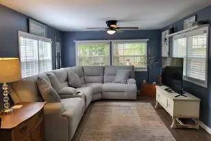 428 E Surfwind Dr, Murrells Inlet, SC 29576 - Photo 2