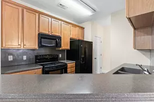 2073 Silvercrest Dr, Myrtle Beach, SC 29579 - Photo 4