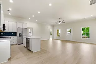 609 Elm St, North Myrtle Beach, SC 29582 - Photo 6