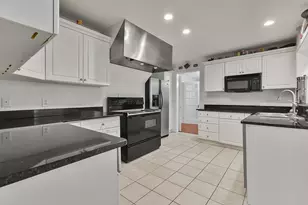 3806 Bryant St, Loris, SC 29569 - Photo 10