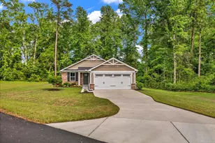 125 Coquina Dr, Tabor City, NC 28463 - Photo 2