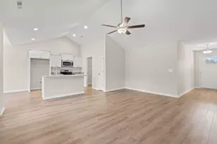 326 Barn Owl Wy, Conway, SC 29527 - Photo 4
