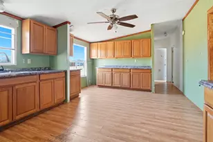 9976 Lake Swamp Rd, Nichols, SC 29581 - Photo 8