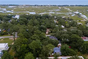 514 Blockade Dr, Pawleys Island, SC 29585 - Photo 2