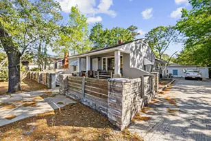 606 18th Ave N, Myrtle Beach, SC 29577 - Photo 2