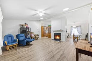 4513 Poinsett St, North Myrtle Beach, SC 29582 - Photo 2