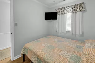 811 N Ocean Blvd, Surfside Beach, SC 29575 - Photo 4