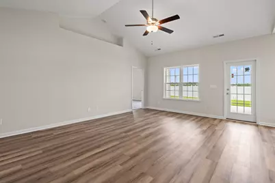 916 Woodside Dr., Conway, SC 29526 - Photo 4