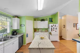 170 Offshore Dr, Garden City, SC 29576 - Photo 6