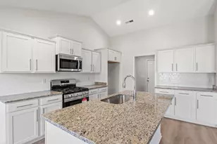 939 Woodside Dr, Conway, SC 29526 - Photo 4