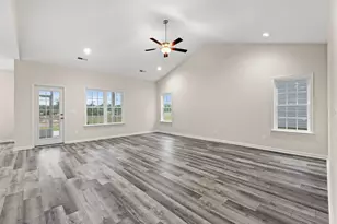 72 Cove Ln, Georgetown, SC 29440 - Photo 2