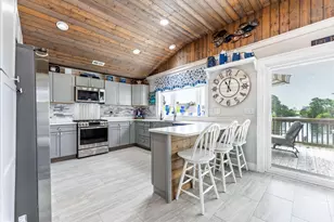 2204 Chestnut St, North Myrtle Beach, SC 29582 - Photo 8