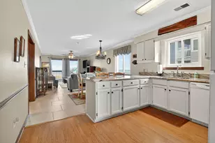 811 N Ocean Blvd, Surfside Beach, SC 29575 - Photo 10