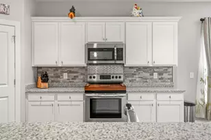 1718 Palmetto Palm Dr, Myrtle Beach, SC 29579 - Photo 8