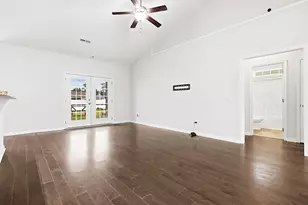 309 Barony Dr, Conway, SC 29526 - Photo 4