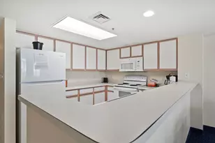 2711 Ocean Blvd, North Myrtle Beach, SC 29582 - Photo 12
