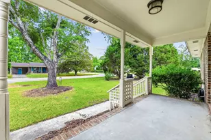 615 Burcale Rd Cir, Myrtle Beach, SC 29579 - Photo 2