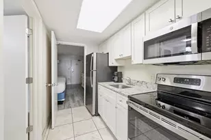 201 S Ocean Blvd, Myrtle Beach, SC 29577 - Photo 8