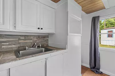 101 Dubbs Ave, West Columbia, SC 29169 - Photo 2