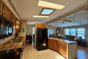 505 Meadowlark Dr, Surfside Beach, SC 29575 - Photo 4