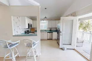 407 25th Ave N, North Myrtle Beach, SC 29582 - Photo 4
