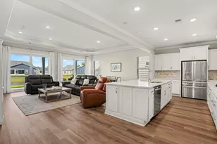 336 Broughton Dr, Myrtle Beach, SC 29579 - Photo 10