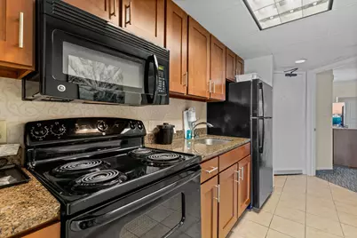 1105 S Ocean Blvd. #202, Myrtle Beach, SC 29577 - Photo 8