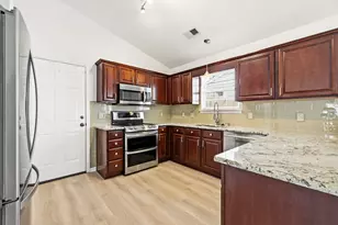 3046 Hollybrooke Dr, Myrtle Beach, SC 29579 - Photo 2
