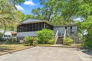 2425 Park St, North Myrtle Beach, SC 29582 - Photo 2