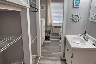 4516 Seaview St, North Myrtle Beach, SC 29582 - Photo 10