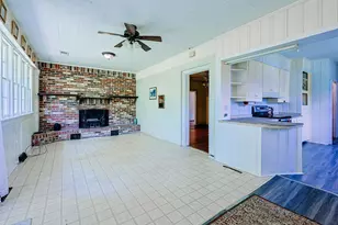 305 N Main St, Hemingway, SC 29554 - Photo 16
